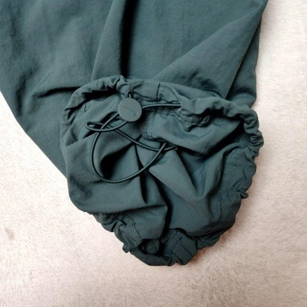 Nike Jogger Pants Womens L Green Sports Everything Nylon Jogger Pockets FQ3588